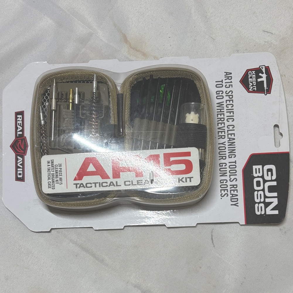 AR15 Tactical Cleaning Kit - Black and Silver - Picture 3 of 4